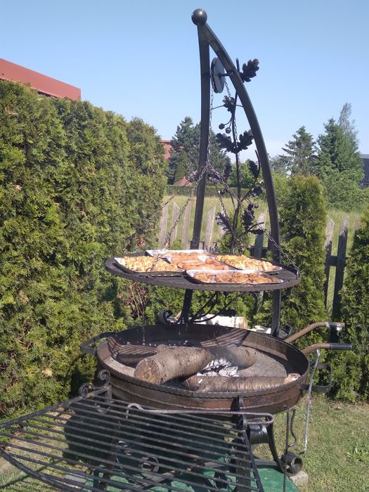 Ogrodowy gril używany