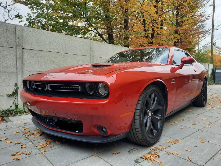 Dodge Challenger