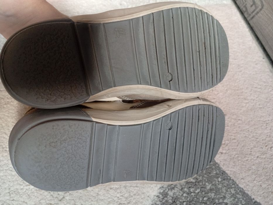 Skórzane buty chłopięce półsandaly na rzep Bartek, r. 32, wkładka 20 cm