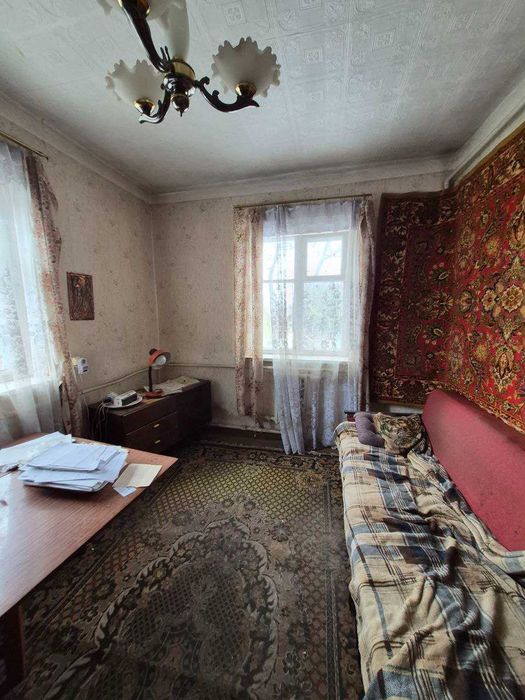 Продам будинок м. Зміїв