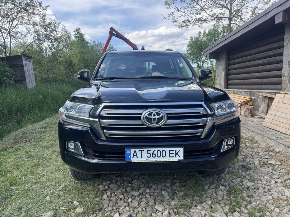 Продам TOYOTA LAND CRUISER 200! Перший власник