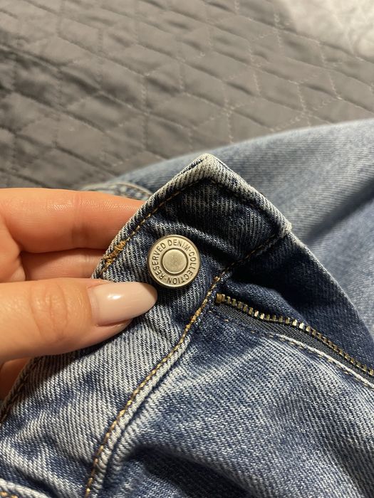 НОВА! Спідниця джинсова! Нова! Reserved Denim