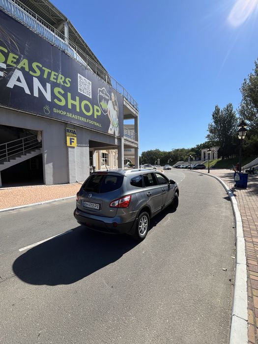 Nissan Qashqai +2