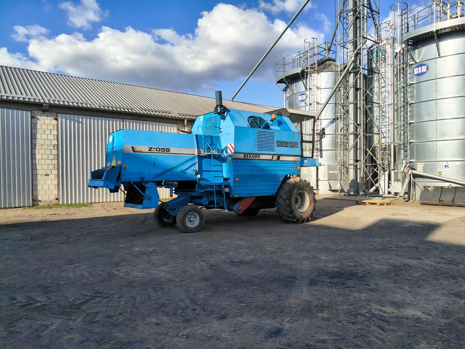 Kombajn Bizon Rekord Z058 2 sztuki.