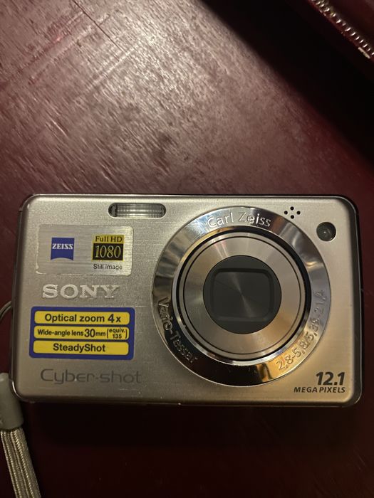Sony Cyber-shot DSC-W210 + Carregador