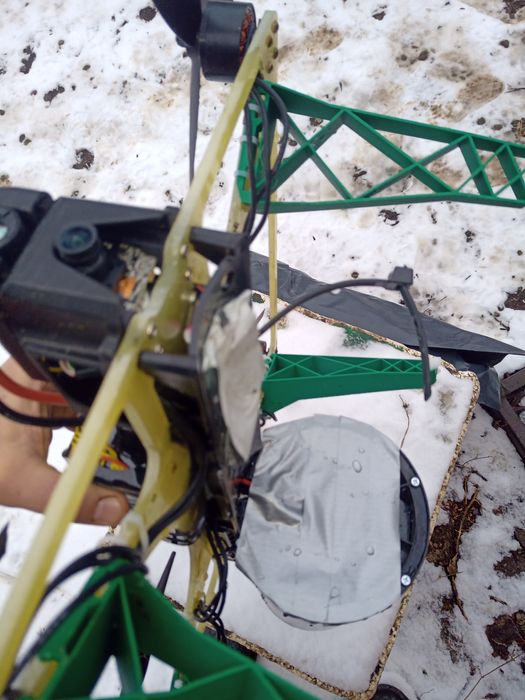 Дрон ждун, FPV оптоволокно