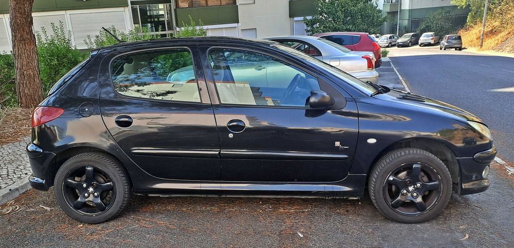 Peugeot 206 1.4 Hdi 5 Lug