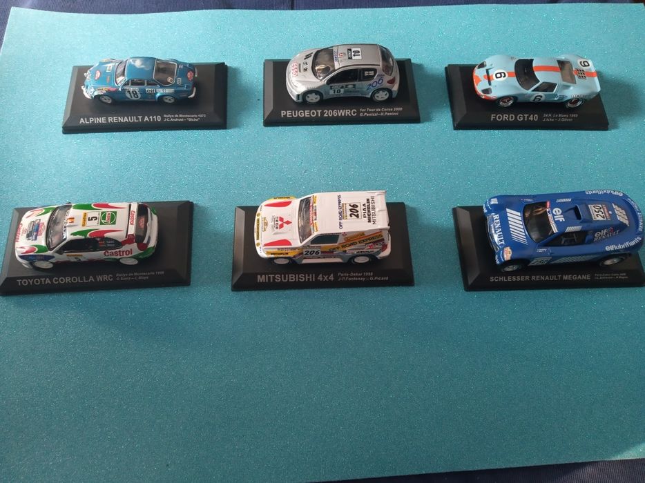 Miniaturas de carros de grandes campeões