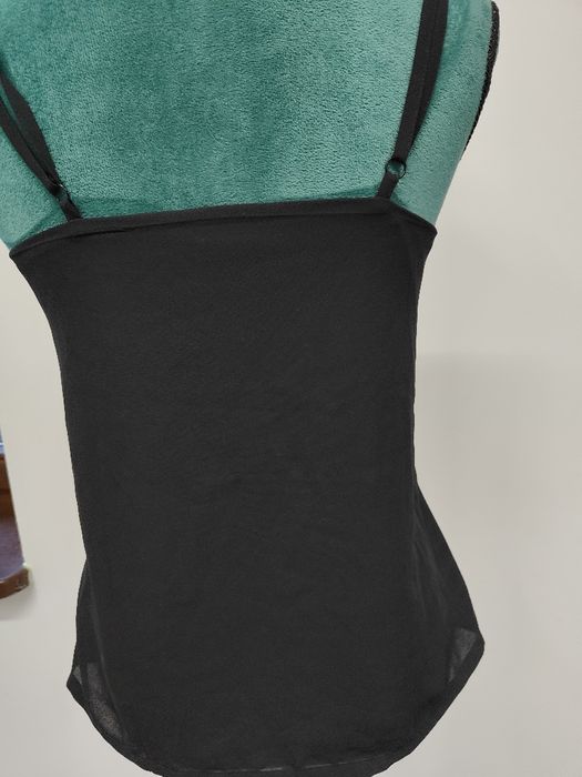 Bluzka z cekinami r. 38