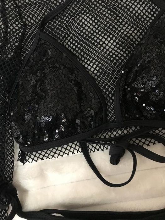 Комплект купальный,купальник и топ сетка,в паетки