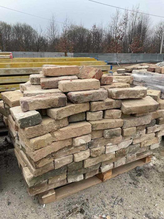 Польська цегла / Австрійська цегла