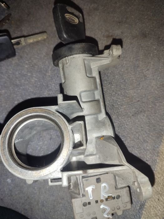 Замок зажигания Форд Транзит Фокус Эскорт