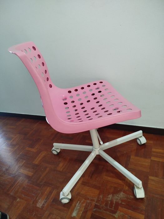 Cadeira Rosa de Escritório