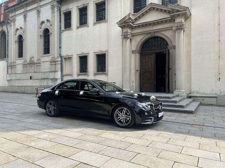 Auto do ślubu Mercedes W213 AMG