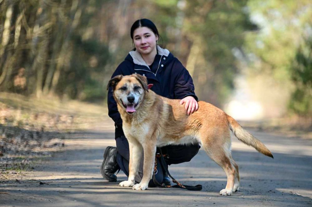 energiczna i mądra MELINDA