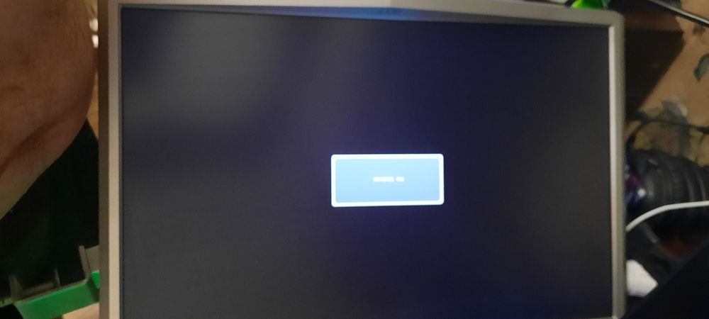 монітор "22 Acer V223W Class A 1680 x 1050 TN 16.10 VGA + DVI Black
Го