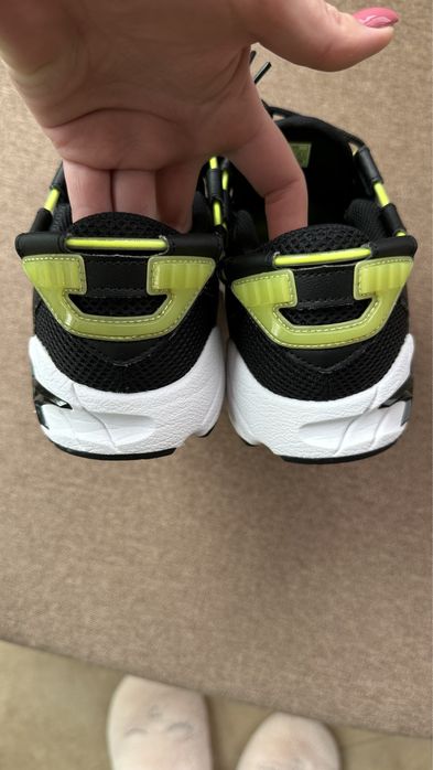 Кросівки ASICS оригінал