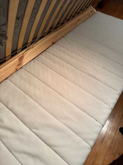 Cama empilhável com 2 colchões - 80x200cm (Ikea)