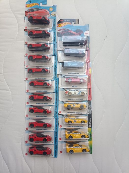 20 x Hot wheels Ferrari