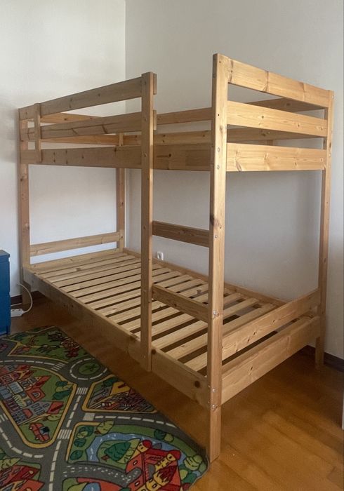 Beliche IKEA, estrutura em Pinho (sem colchões) como novo