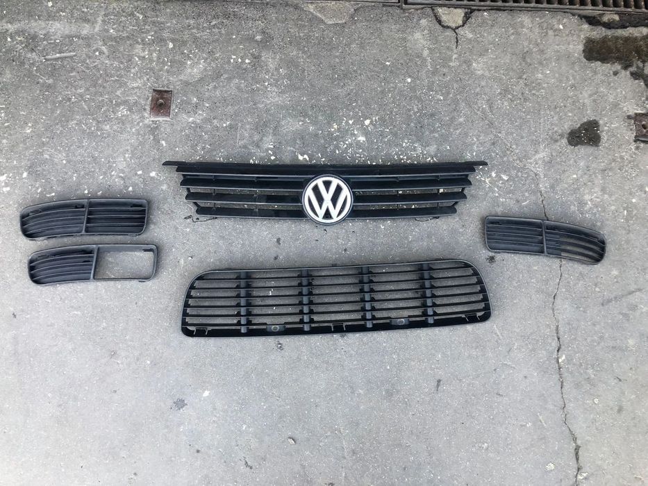 VW POLO 6N GRELHA PARA CHOQUES FRENTE - G118