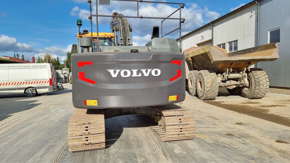 Продам экскаватор Volvo EC 140 EL , 2017 г