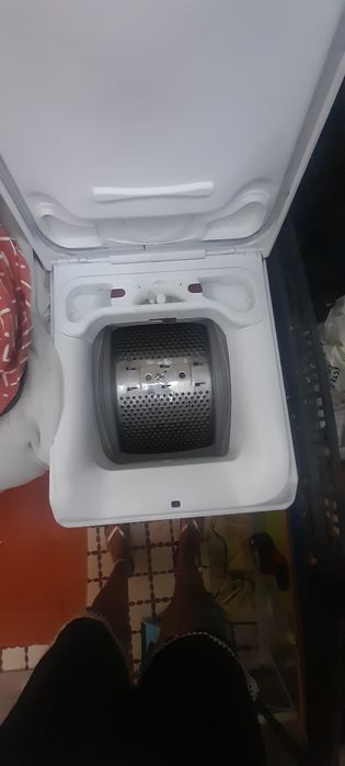 Máquina lavar roupa AEG