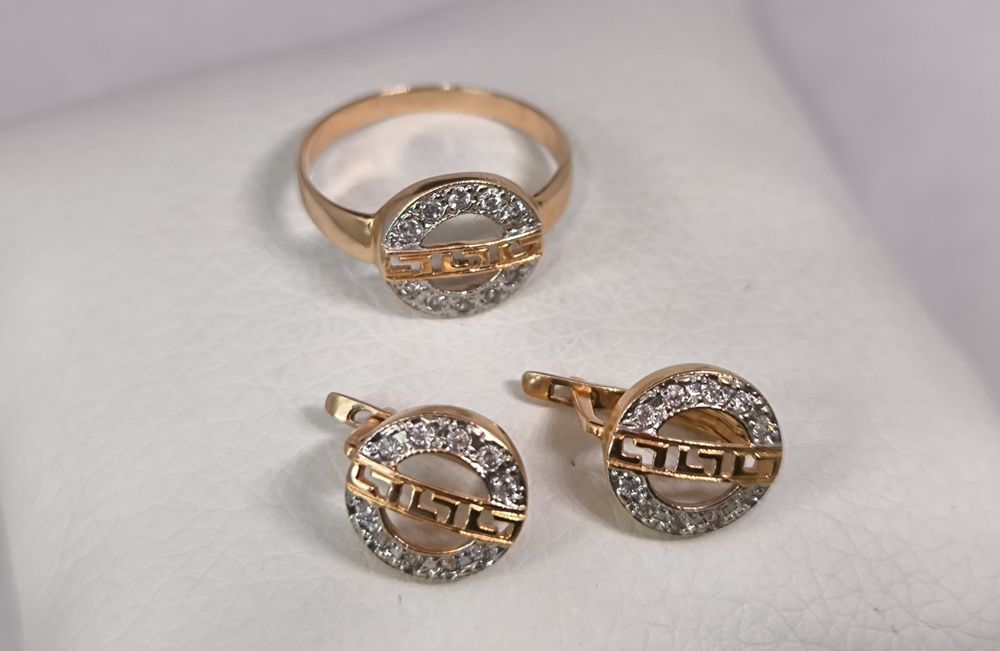 Кольцо и серьги золотые в стиле Versace Версаче (5.0г)