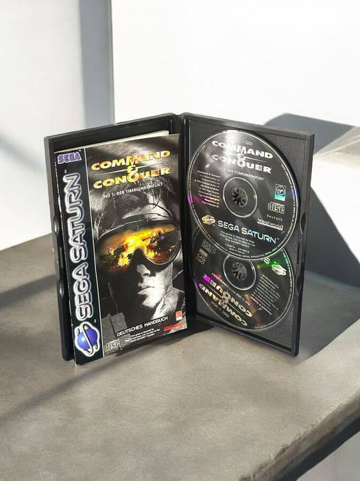 Sega Saturn Command & Conquer Game64585888499715122