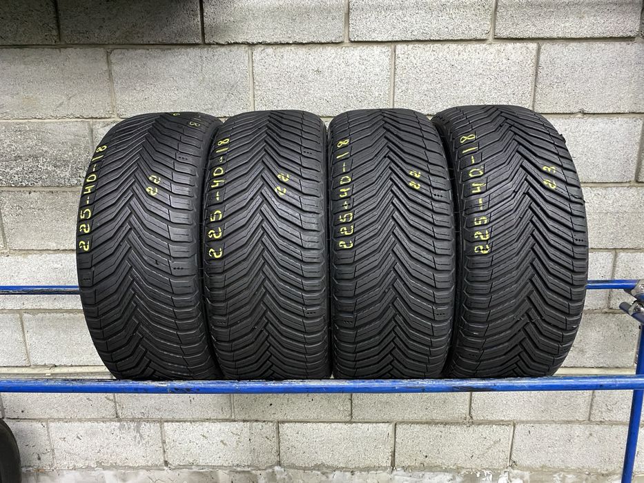 Всесезонні шини 225/40 R18 (92Y) MICHELIN