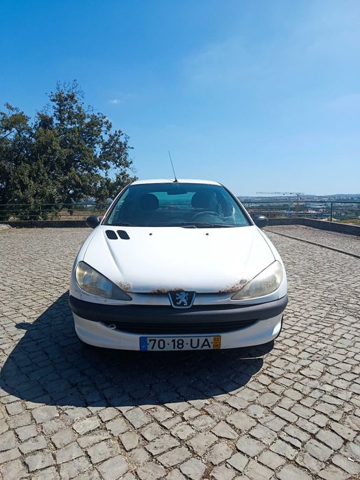 Carro Peugeot 206