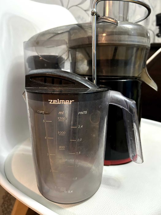 Соковитискач zelmer 496 bl