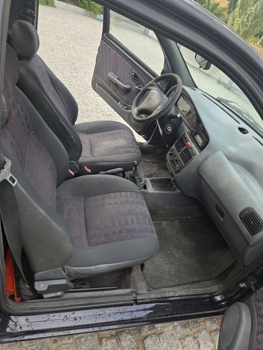 Fiat Strada, 1.9 Diesel, caixa aberta