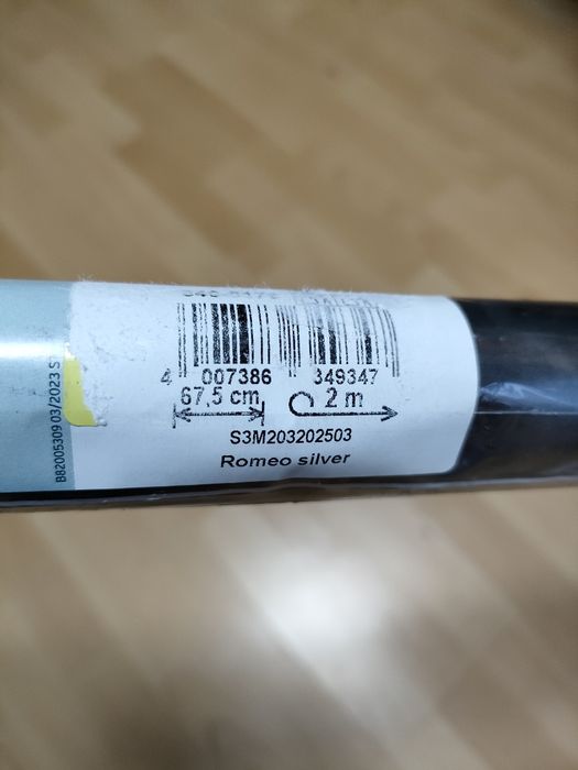 Sprzedam nową folie samoprzylepną Romeo silver