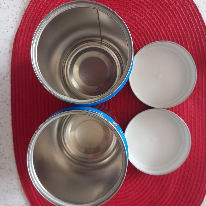 Kubki jak na zdjęciach cena za obie