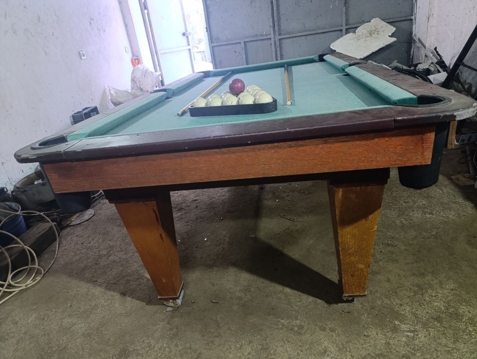 Продам більярдний стіл