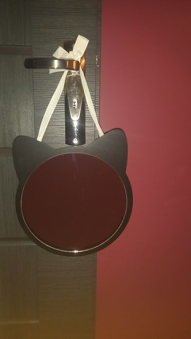 Lustro wiszące  Kot