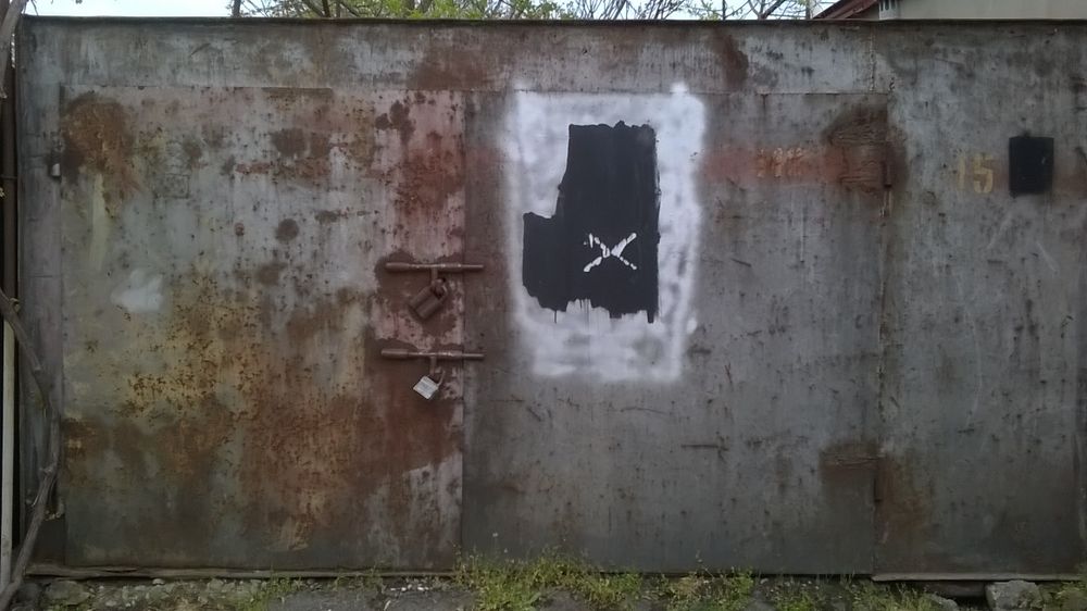 Продам гараж у м.Чорноморськ "Прибой"під  склад чи для мотоциклу,..