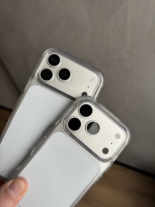 Прозорий чохол SPACE для iPhone