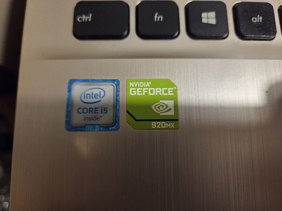 Portátil ASUS A541u