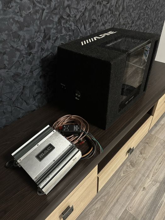 Корпусний сабвуфер Alpine SBG-1224BP з посилювачем і проводкою
