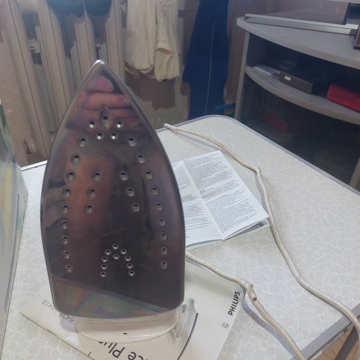 Электроутюг Филипс