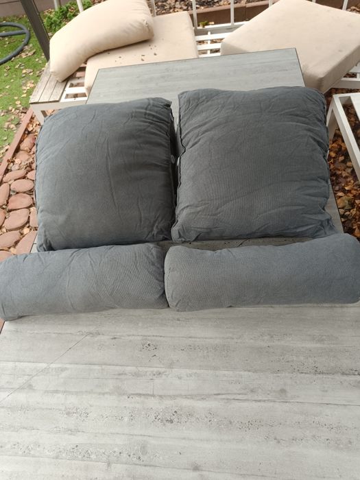 Zestaw poduszek 4 części