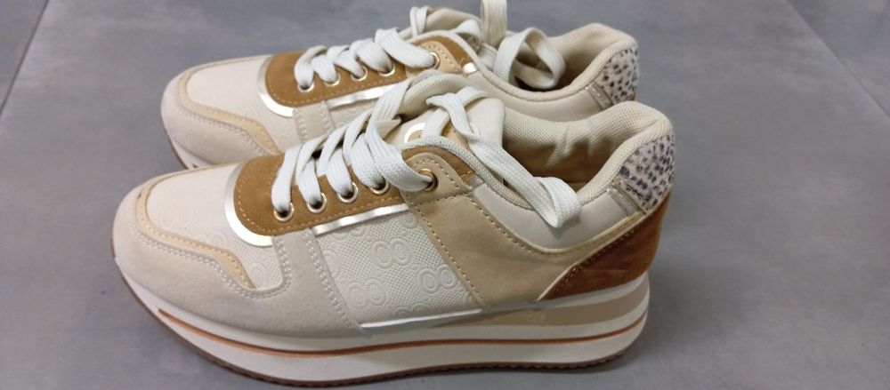 Sapatilhas de mulher 36