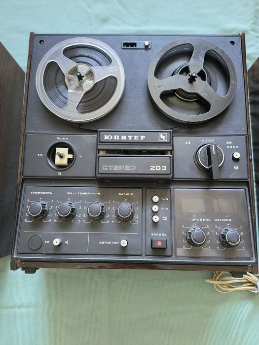 Бабінний магнітофон Юпитер 203 Стерео Акустическая система 10 АС-401