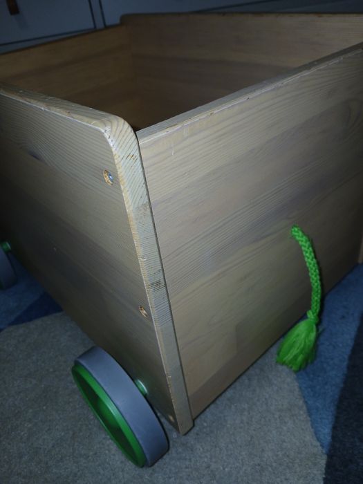 Ikea Flisat wózek schowek na zabawki na kółkach