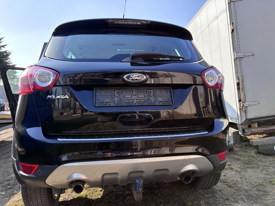 Klapa Ford Kuga mk1 lift 11r F8