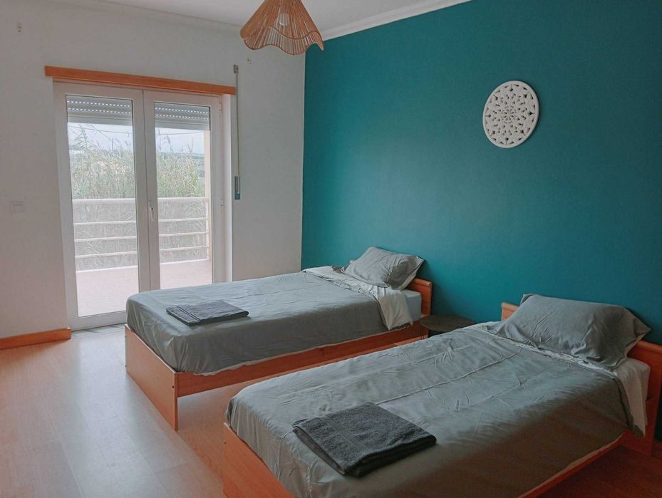 Aluga-se apartamento T2