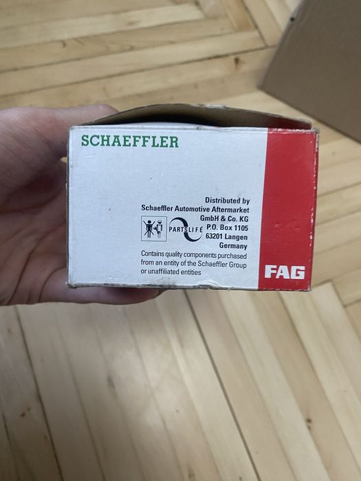 Втулка стабілізатора переднього 819011610 BMW X5 E53