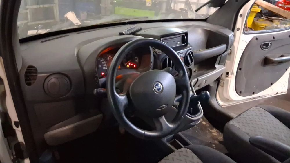 Portas Fiat Doblo Cargo 223 1.3 Multijet de 2008